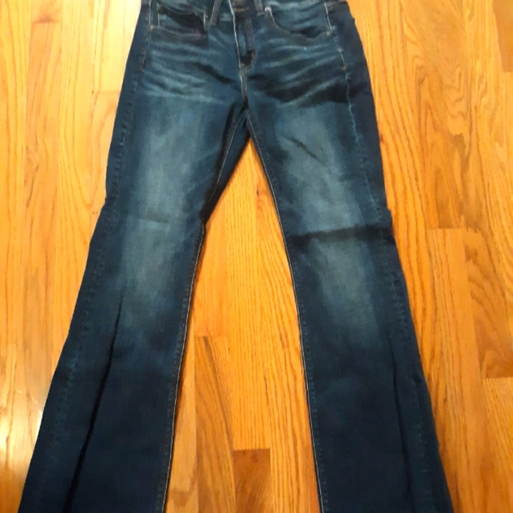 American Eagle Artist Flare Jean's, size 8 reg